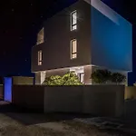 Luxurious In Vikendica Brela