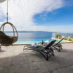 Luxurious In Brela