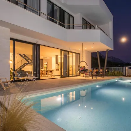 Prázdninový dům Luxurious In *
